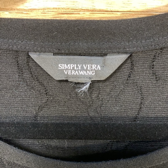 Simply Vera Verawang Black Textured Design Size M - Picture 3 of 8